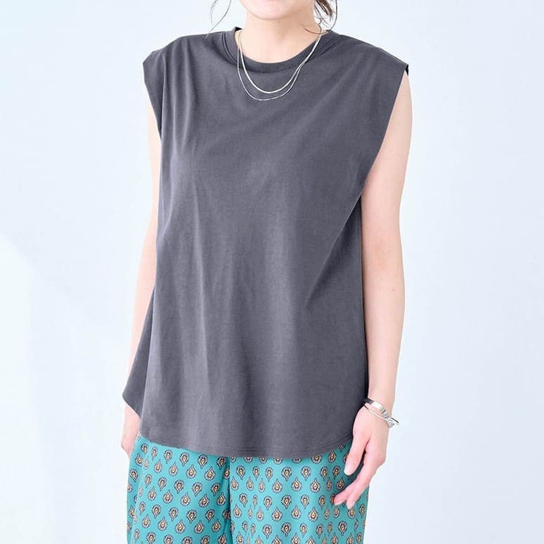 汗シミーヌ・カップ付きノースリーブＴシャツ