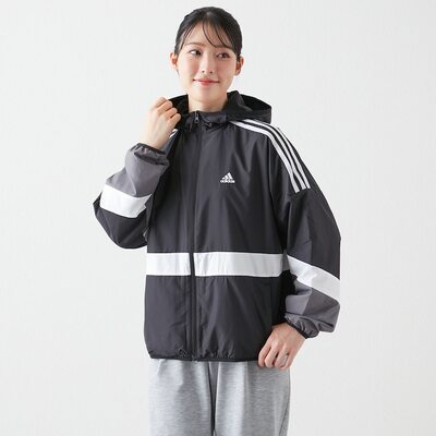 裏地起毛の軽量防風ジャケット