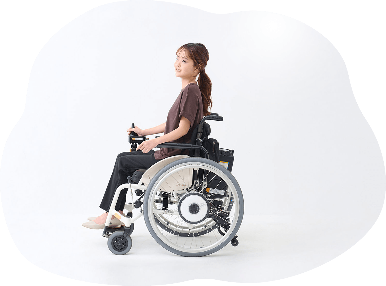 車椅子に乗った女性