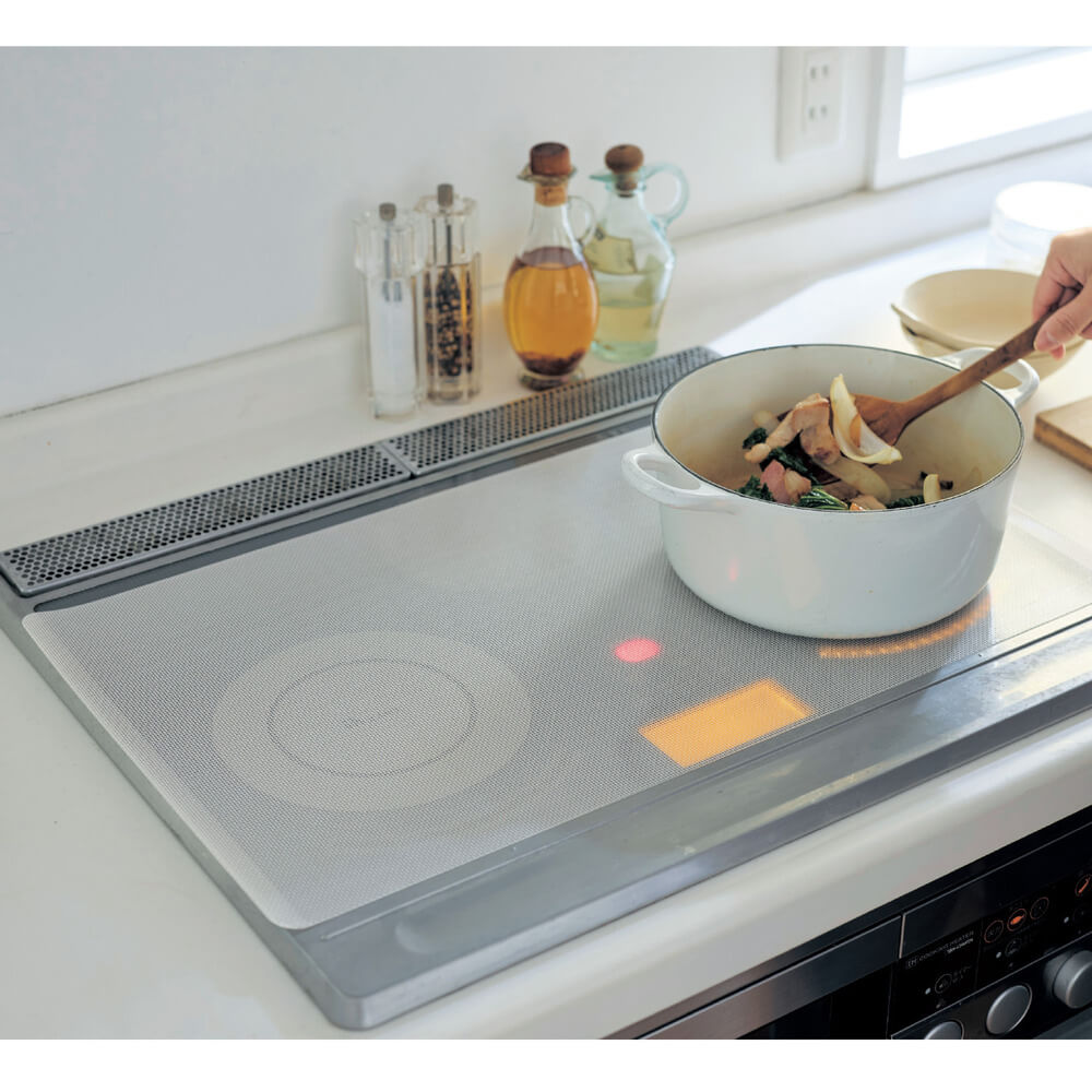 IHを丸ごとカバーできる焼け焦げ防止IHマット