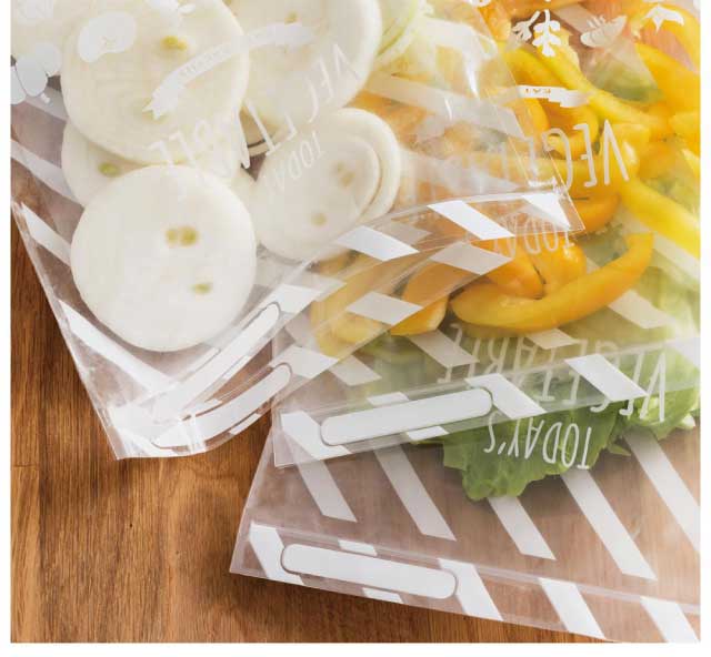 チャック欄付きで安心！