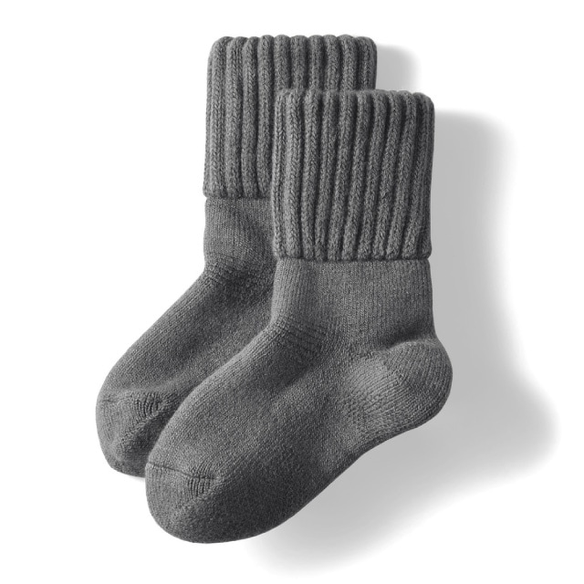 ■遠赤外線放射繊維を、厚みのあるふかふか裏起毛に