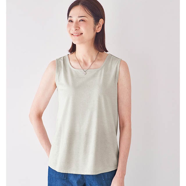 ラメ入りなのにやわらかで上品見え