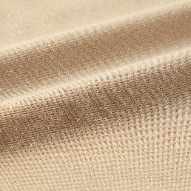 なめらかな肌ざわりでチクチクしにくいストレッチ素材