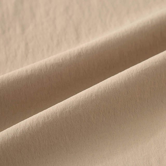 急な雨にも安心な撥水加工