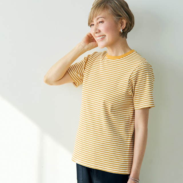 ぴたっとしすぎないから一枚でも着やすい半袖リブTシャツ