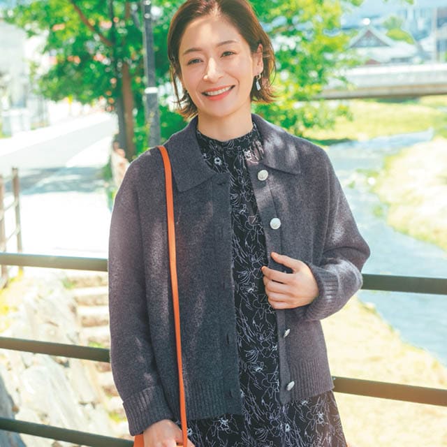 襟付きデザインできちんと感とトレンド感をプラスするニットブルゾン