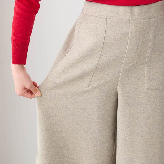 ストレッチ素材で動きやすい