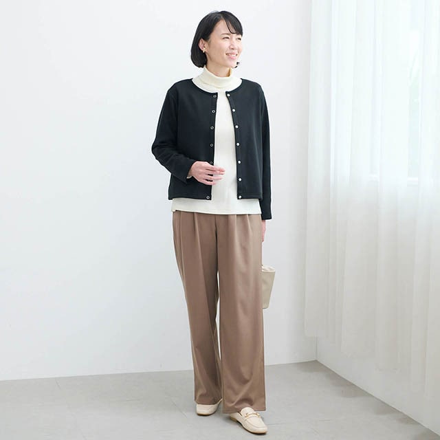 カジュアルすぎないのできれいめコーデにも◎