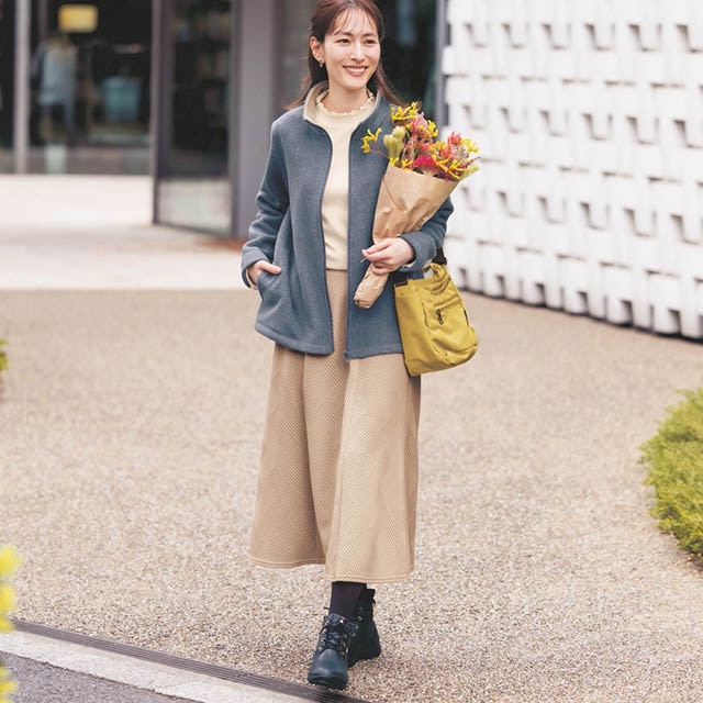 軽く羽織れるのに保温性が抜群なフリースジャケット