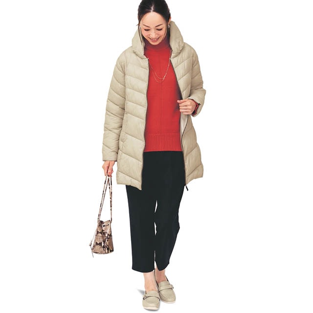 シンプルで上品なビットデザインだからきれいめにもカジュアルにも活躍