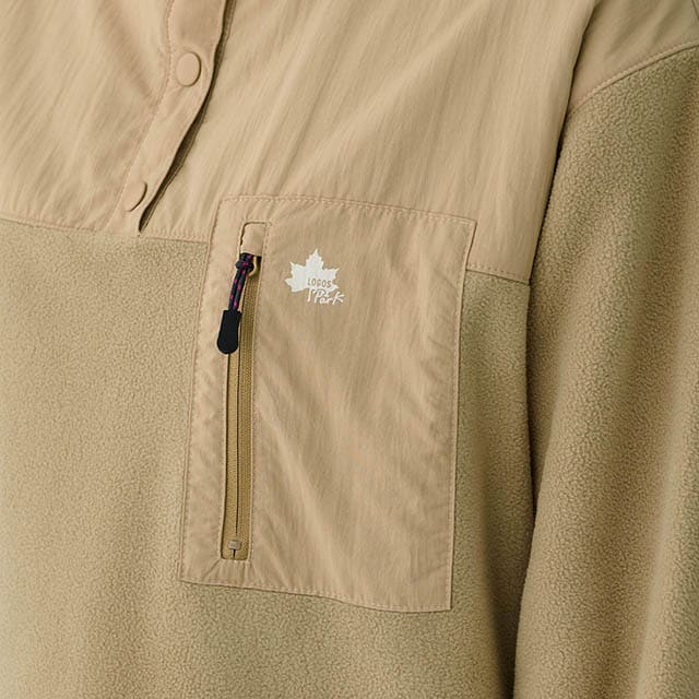 便利なファスナー付きポケット