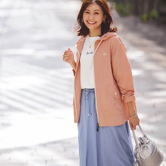 花粉をさっと防げる！春色マウンテンパーカ