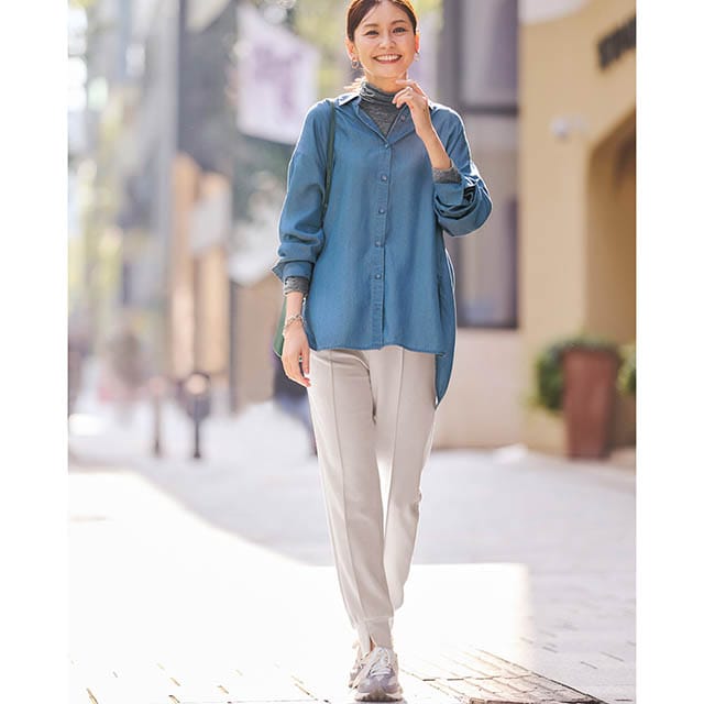 ぐーんと伸びるのにキレイ見え！すっきり美脚ジョガーパンツ