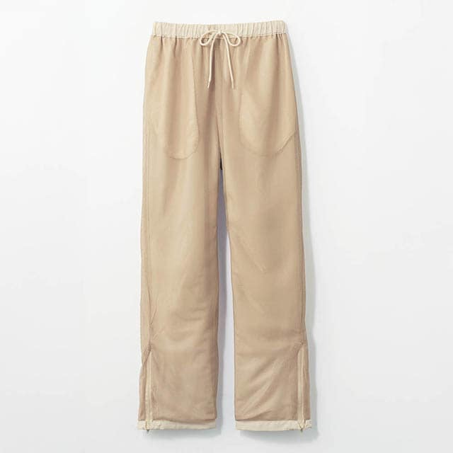 肌ばなれがいい総裏メッシュで汗をかいても快適