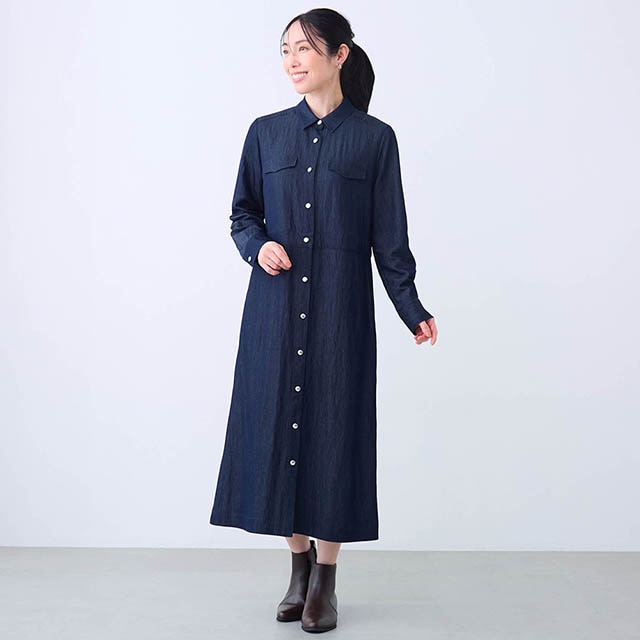 ウエストの切替えが高めなのでスタイルアップ効果も