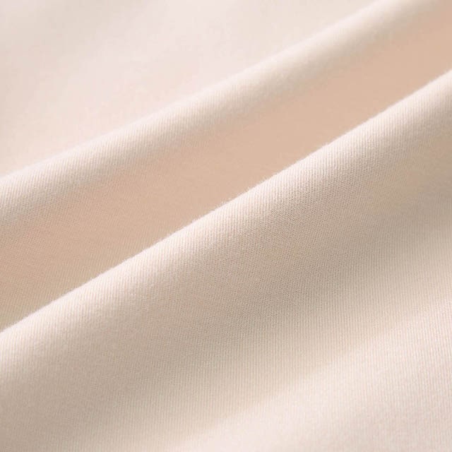 しっとり柔らかくなめらかなダンボール素材