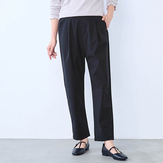 パンプスを合わせて上品に着こなすのも◎