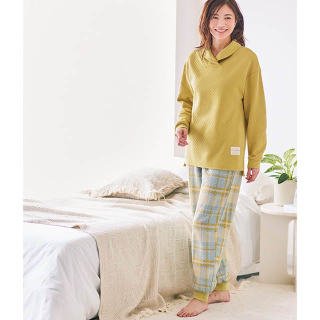 冷えから守る工夫満載のあたたかニットキルトパジャマ