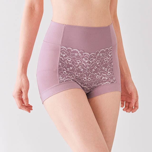 ぽっこりお腹をキュッと引き締めるソフト補修ショーツ