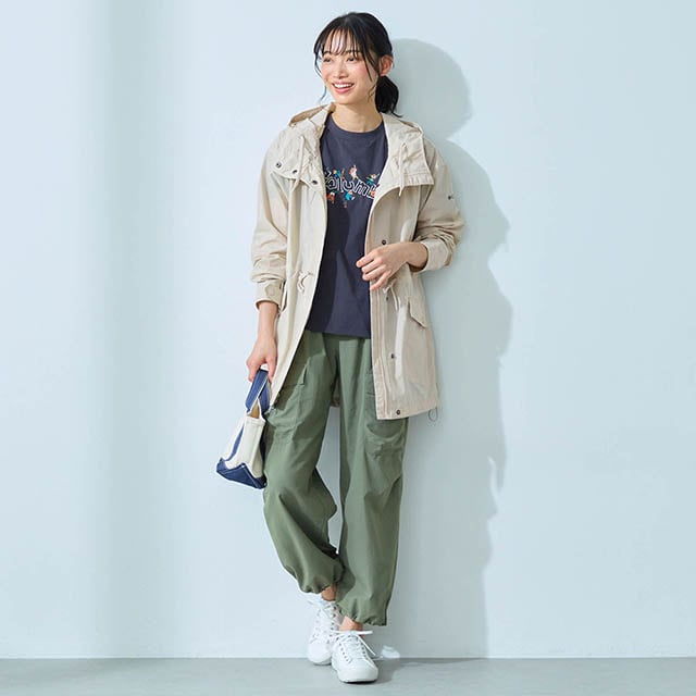 タウンでの軽い雨や風の中も快適