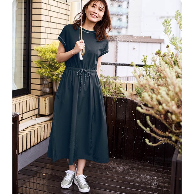 天候に左右されない！雨でも晴れでも浮かない撥水ワンピース