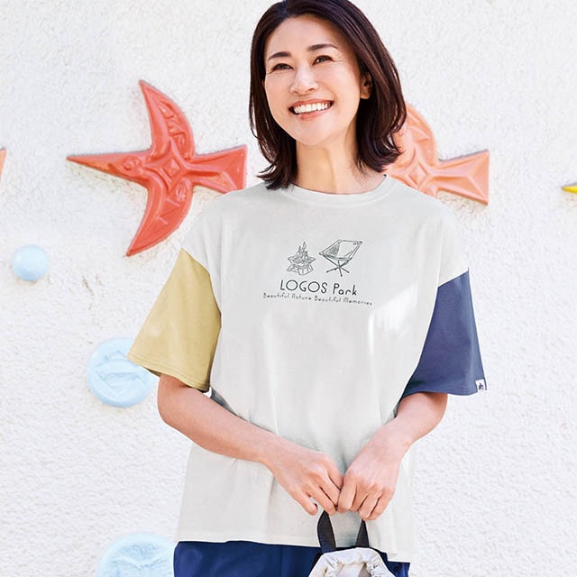 一枚で着映える袖配色プリントTシャツ