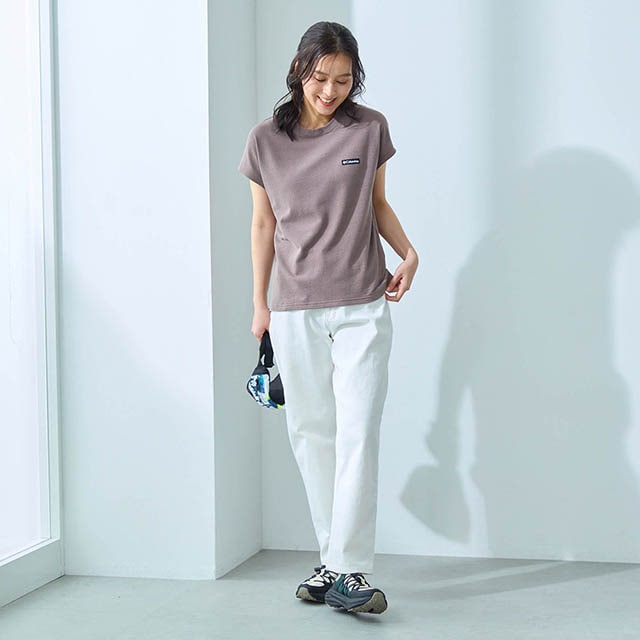 シンプル&ゆるやかフィットが今っぽい