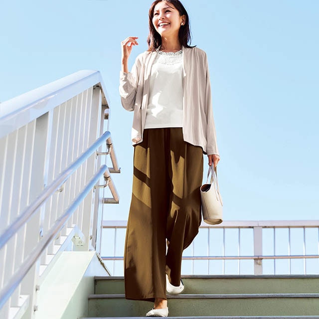 汗ジミが気になりにくい着心地抜群なカットソーパンツ