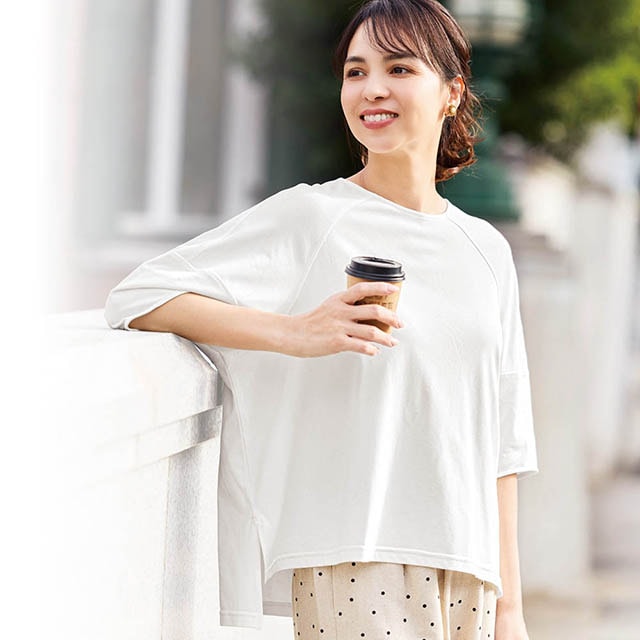 一枚で涼やかに着映える美Tシャツ