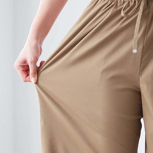 動きやすいストレッチ素材