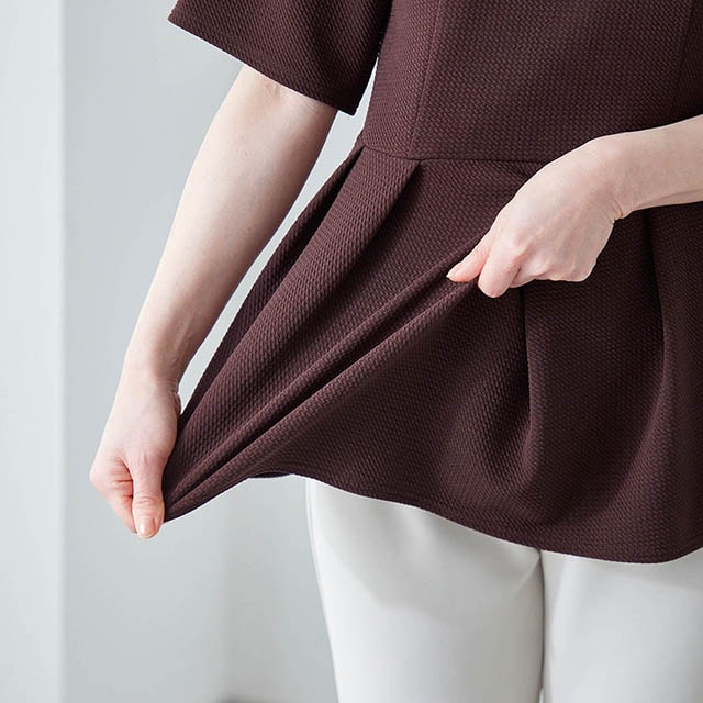 きちんと見えてカットソーだからラクチン