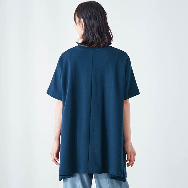 ヒップがすっぽり隠れる長め丈