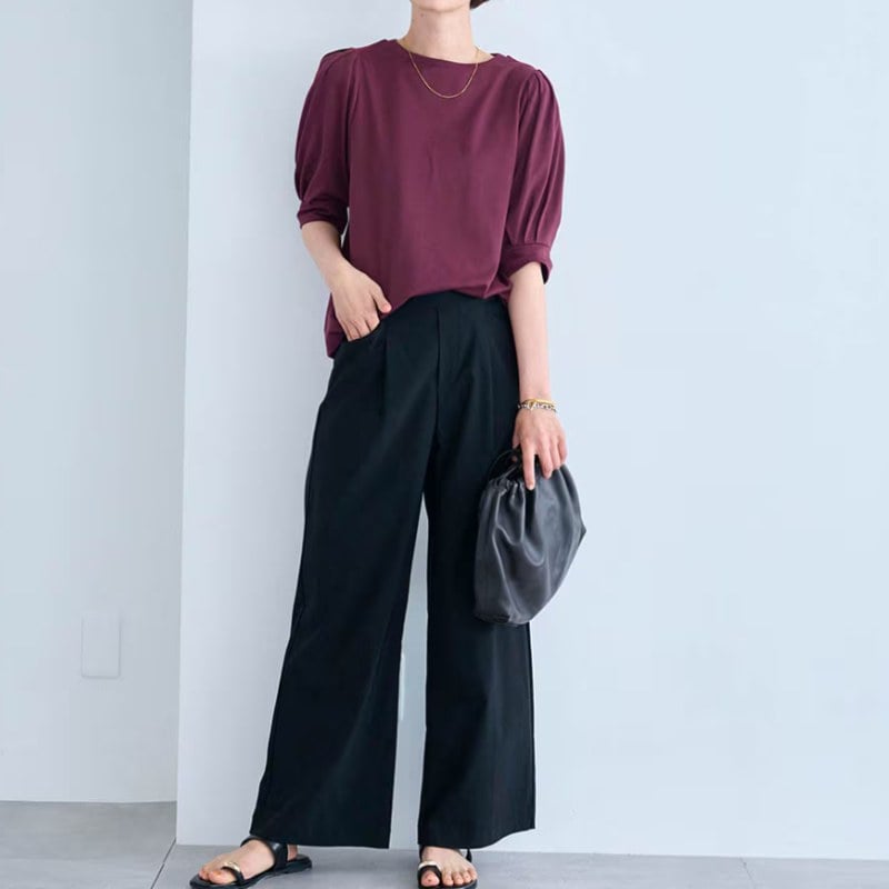 後ろ姿にこだわった二の腕&背中キレイ見えTシャツ 後ろ姿にこだわった二の腕&背中キレイ見えTシャツ