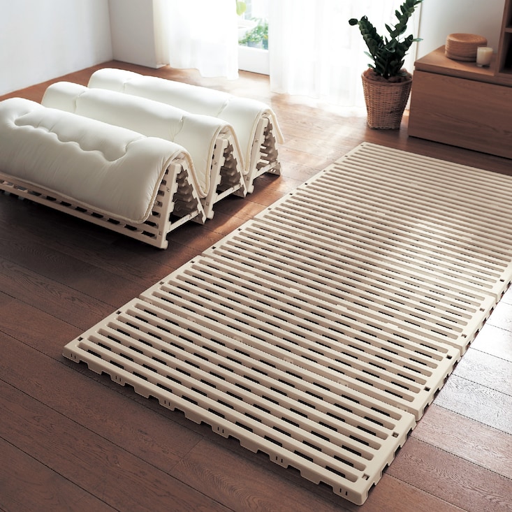 軽量樹脂折りたたみすのこベッド ＜シングル＞【布団が干せる】