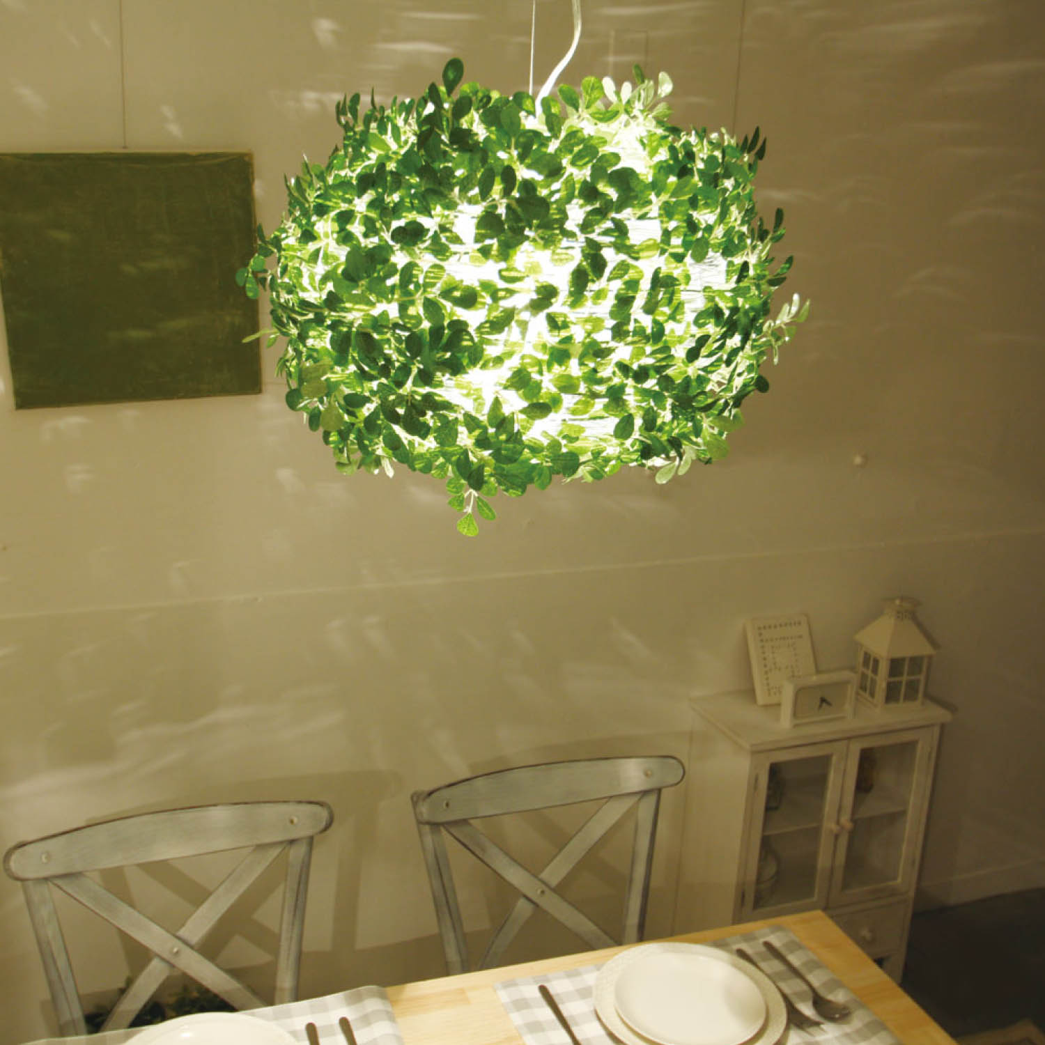 【ディ クラッセ/DI CLASSE】木漏れ日のような光が広がるペンダントライト「オーランド/Orland」