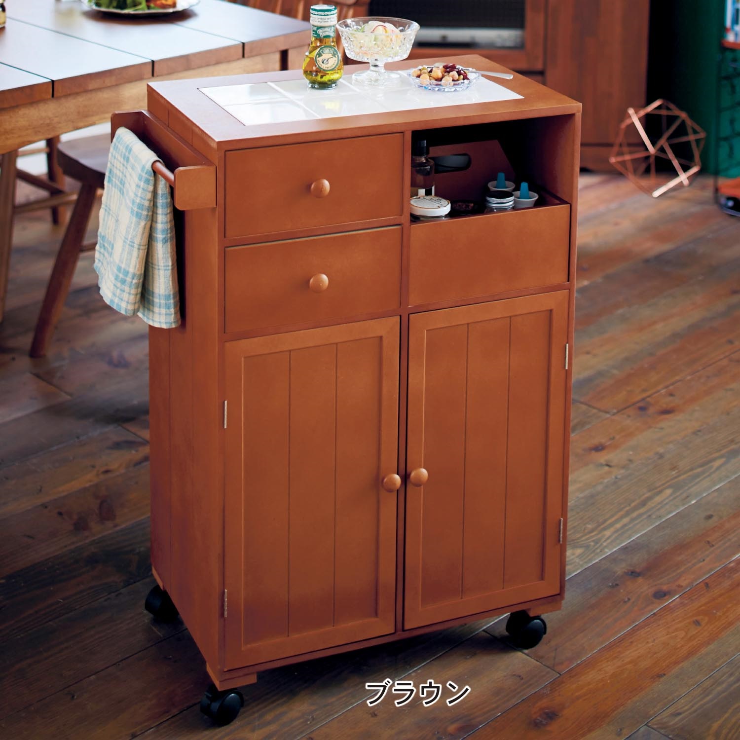 【ベルメゾン】タイル天板のキッチンワゴン
