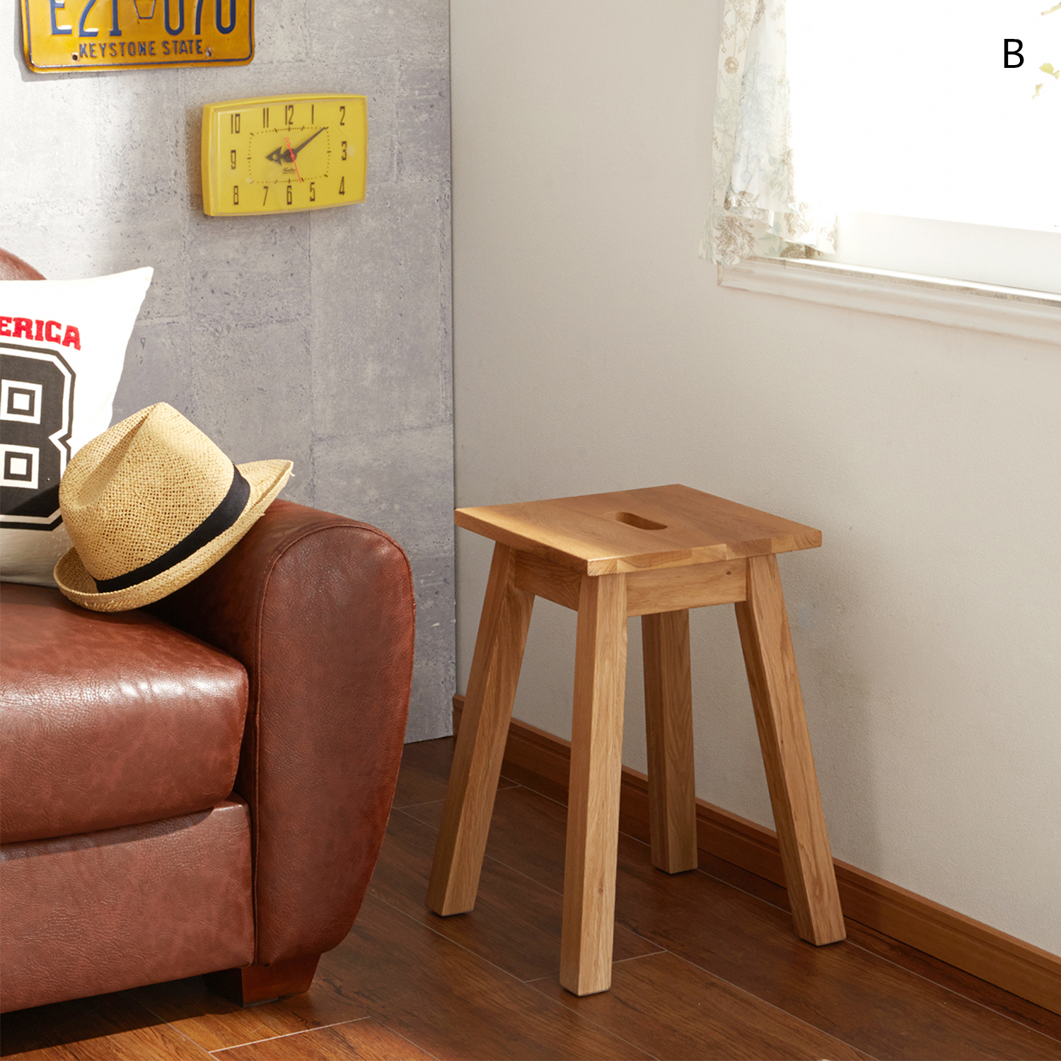 【ベルメゾン】オーク材のスツール