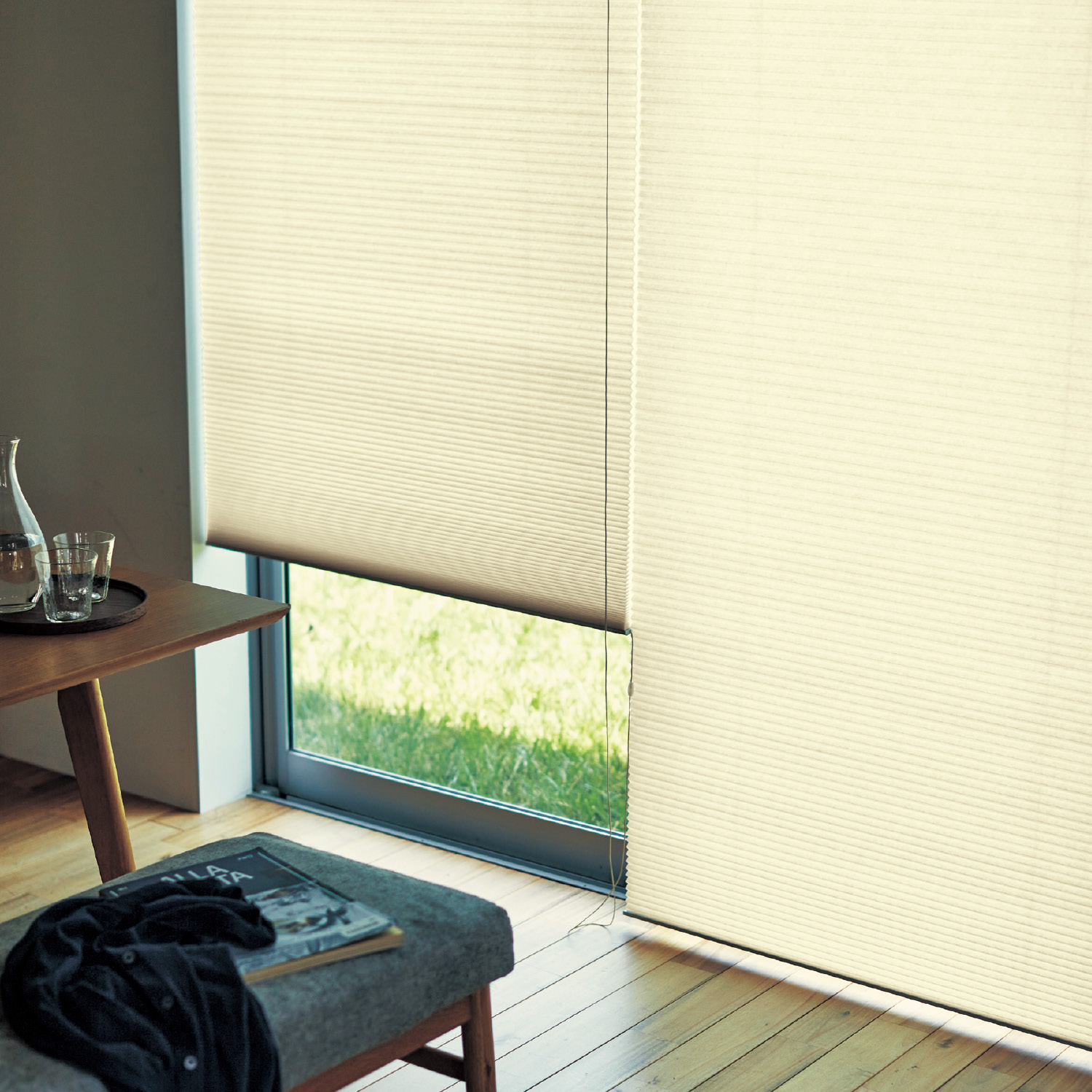 【ベルメゾン】カーテンレールにも取り付けられる!断熱・保温効果のあるハニカム構造のシェード 【ベルメゾン】カーテンレールにも取り付けられる!断熱・保温効果のあるハニカム構造のシェード