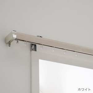 ホワイト