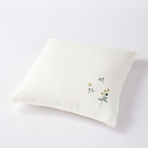 ホワイト(刺繍)／座布団カバー・同色2枚セット