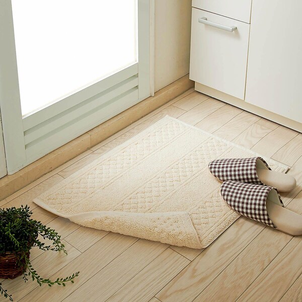 【ベルメゾン】綿素材を使った・ボリューム感のあるバスマット [日本製]