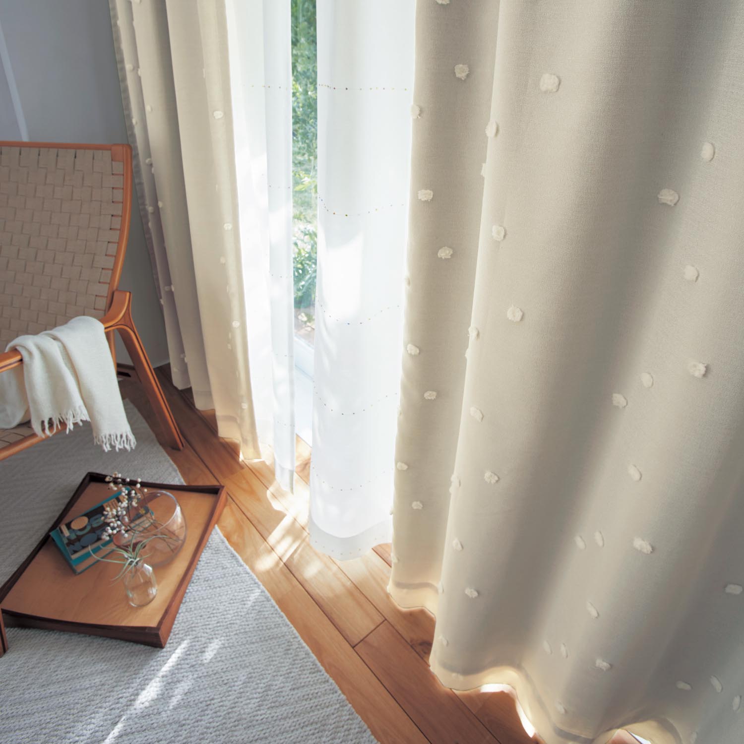 【ベルメゾン】【オーダー】 コーティング裏地付きぽんぽんデザインの遮光・遮熱・防音オーダーカーテン