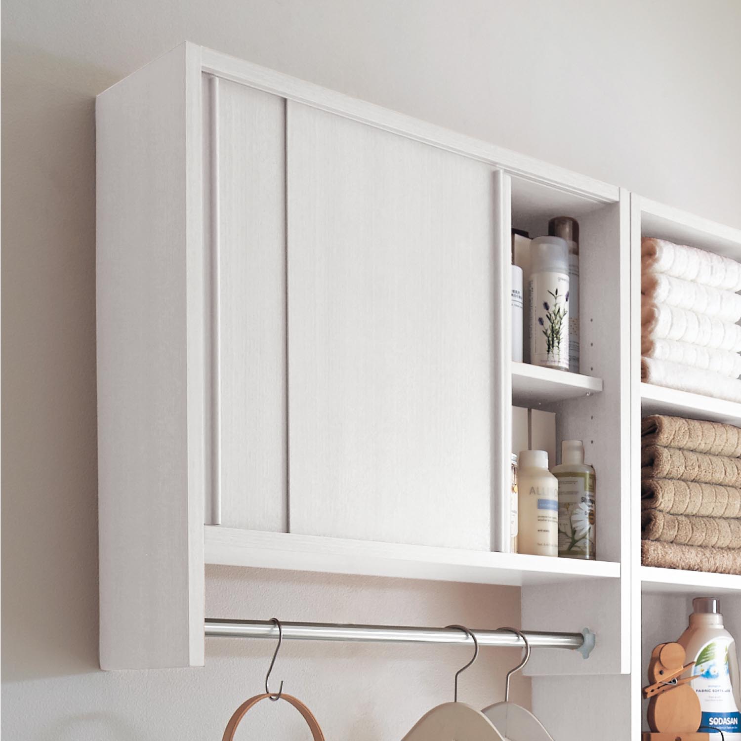 【ベルメゾン】ホッチキスで壁にかけられるラック(バータイプ) 【選べる4タイプ】