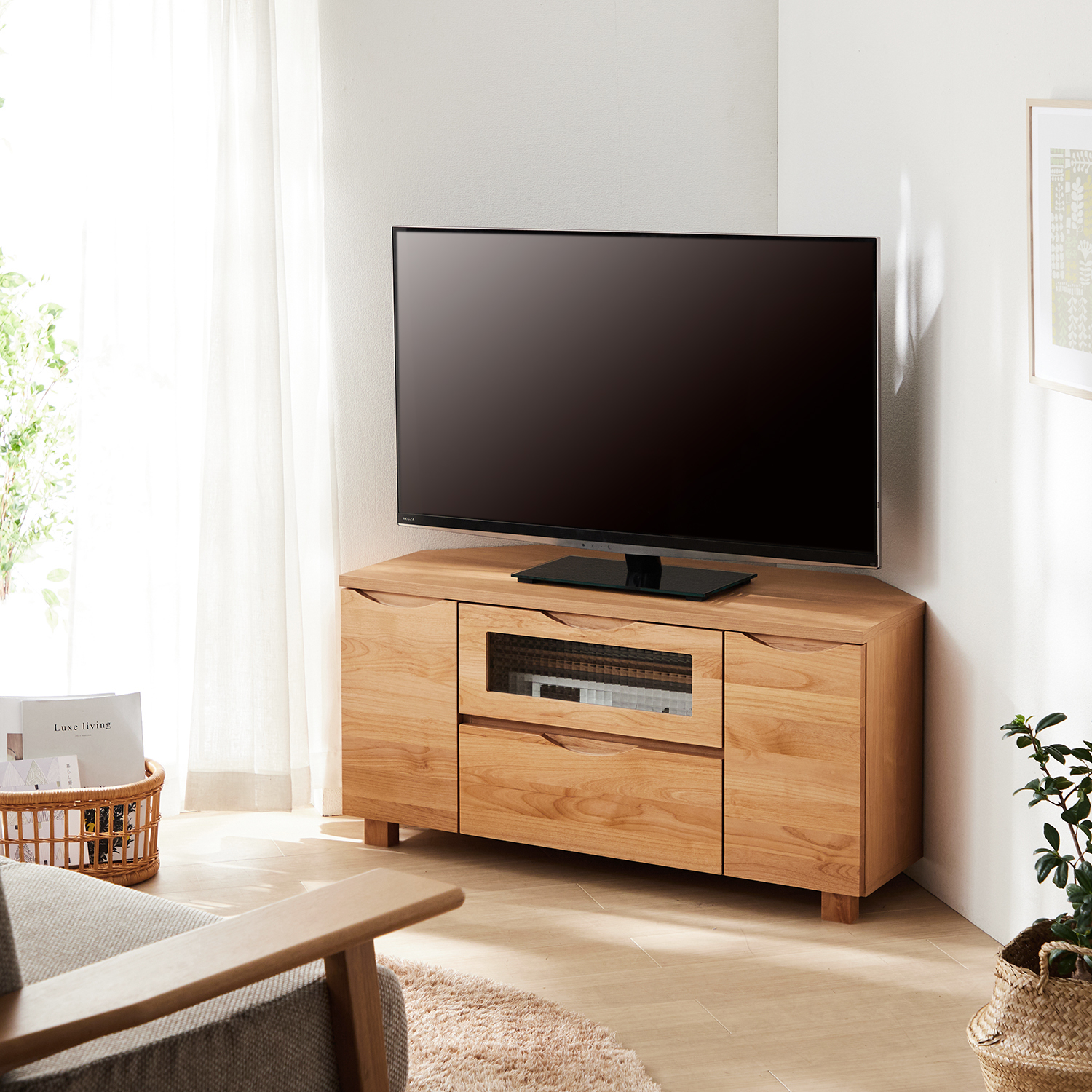 【ベルメゾン】あたたかみのあるアルダー材のコーナーテレビ台