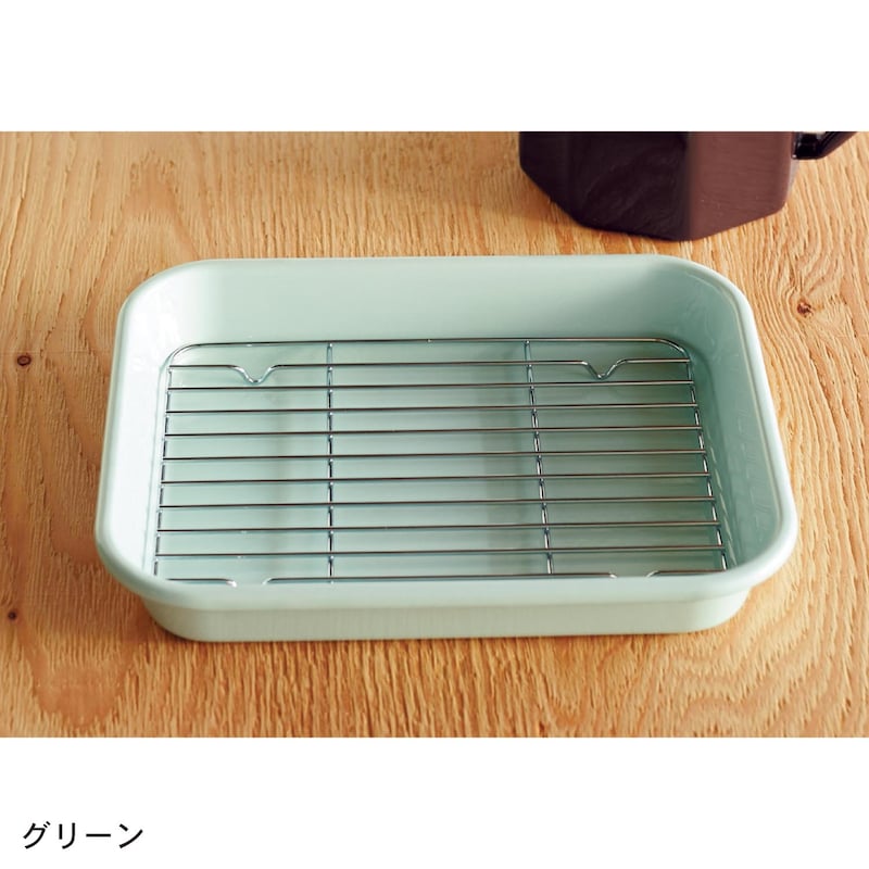 グリーン
