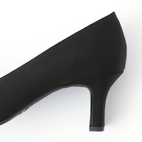 ヒールの高さは約5.5cm