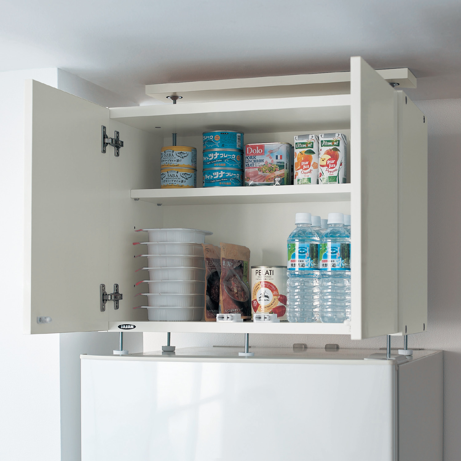 【ベルメゾン】突っ張り冷蔵庫上置き 【ベルメゾン】突っ張り冷蔵庫上置き