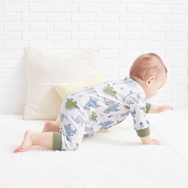 オフホワイト恐竜／モデル身長75㎝・70サイズ着用