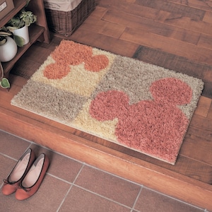 ピンク系／約50×80cm